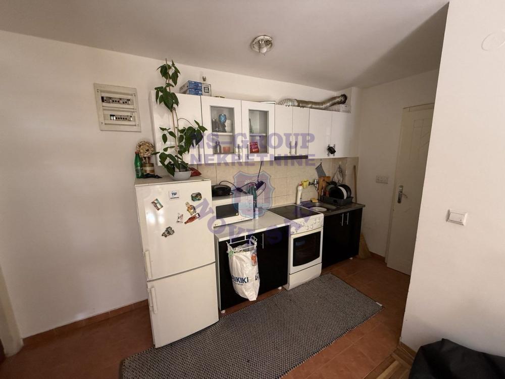 Slika 5 - Troiposoban stan na Salajci!